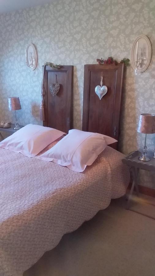 Chambre De Rose - Le Refuge Des Parachutistes - En Bordure Du Marais Neuville-au-Plain Buitenkant foto